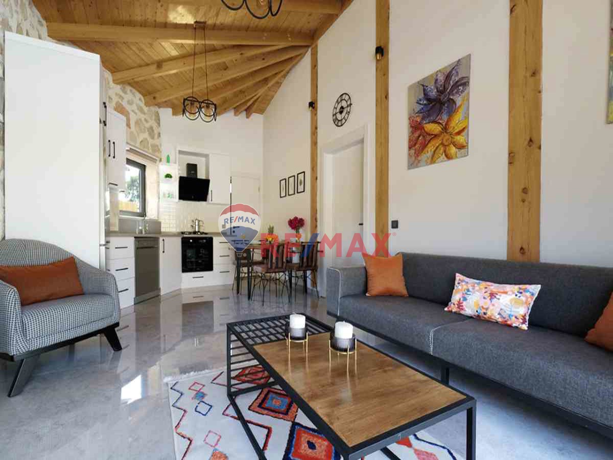 RE/MAX PUPA'DAN KALKAN SARIBELEN'DE SATILIK VILLA VE ARAZISI - Görsel 11