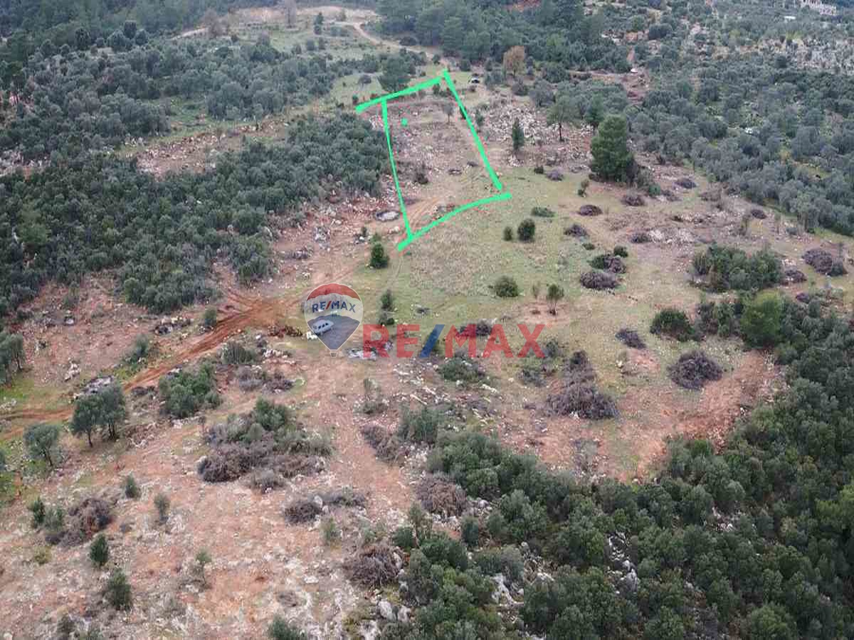 RE/MAX PUPA'DAN KALKAN YEŞİLKÖY'DE SATILIK 2B ARAZİ - Görsel 4