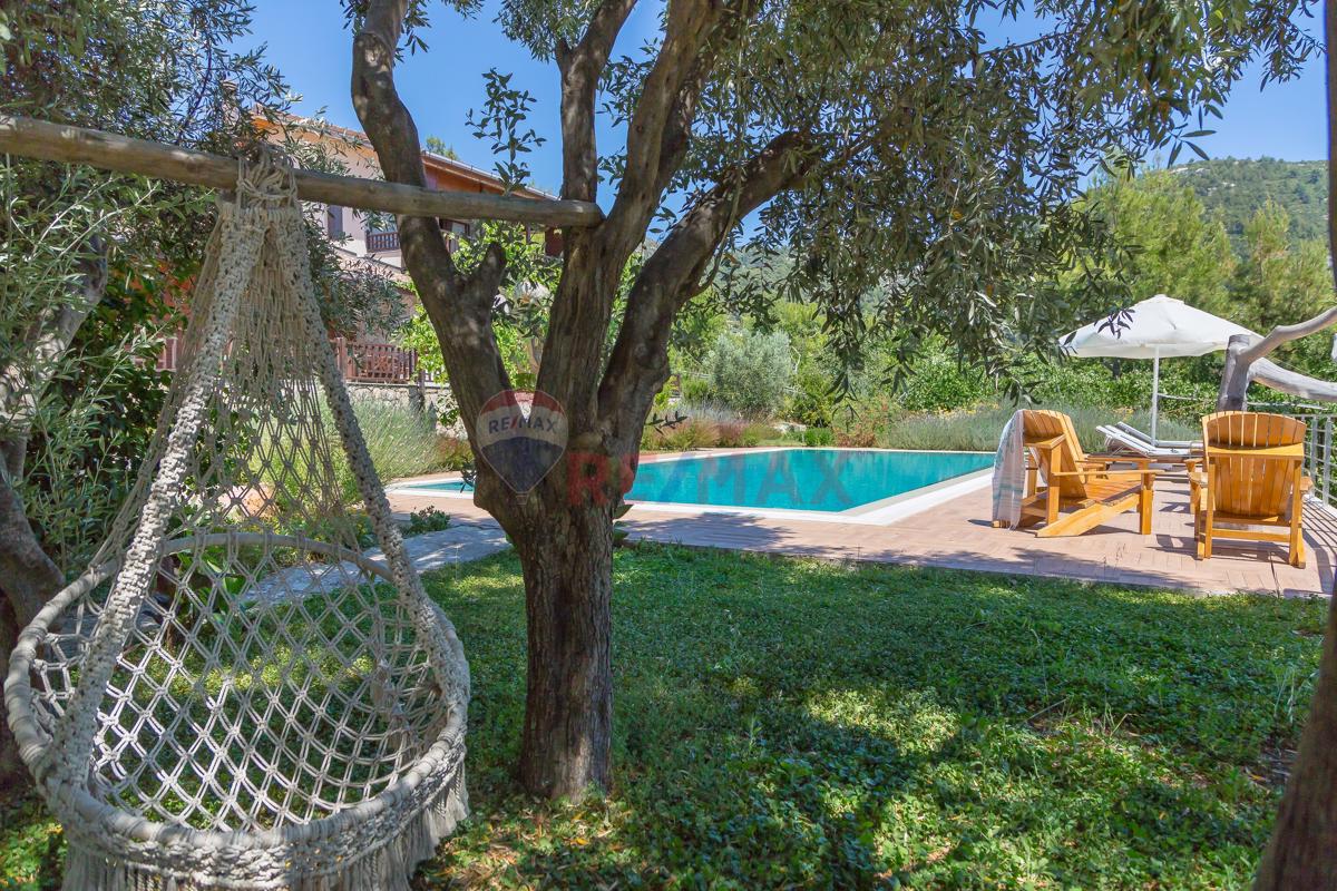 RE/MAX PUPA'DAN KALKAN İSLAMLAR'DA DOĞA İÇİNDE MUHTEŞEM MANZARALI SATILIK VİLLA - Görsel 6