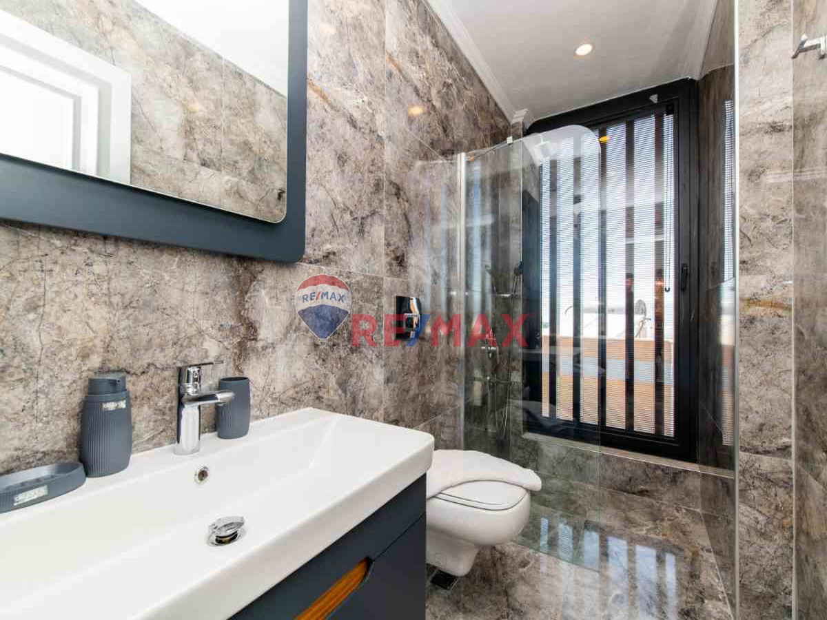RE/MAX PUPA KAŞ KALKAN 4+1 LÜKS VILLA - Görsel 16