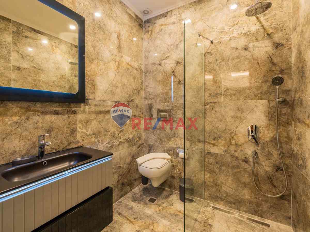 RE/MAX PUPA KAŞ KALKAN 4+1 LÜKS VILLA - Görsel 6