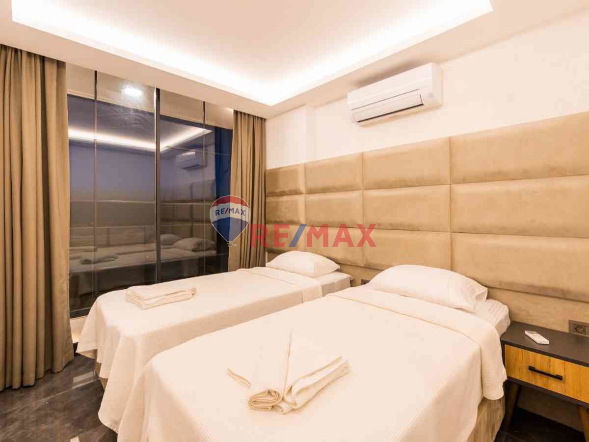 RE/MAX PUPA KAŞ KALKAN 4+1 LÜKS VILLA - Görsel 17