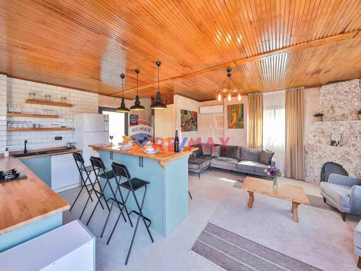 RE/MAX PUPA KALKAN KIZILTAŞ'TA 3+1 LÜKS VİLLA - Görsel 11