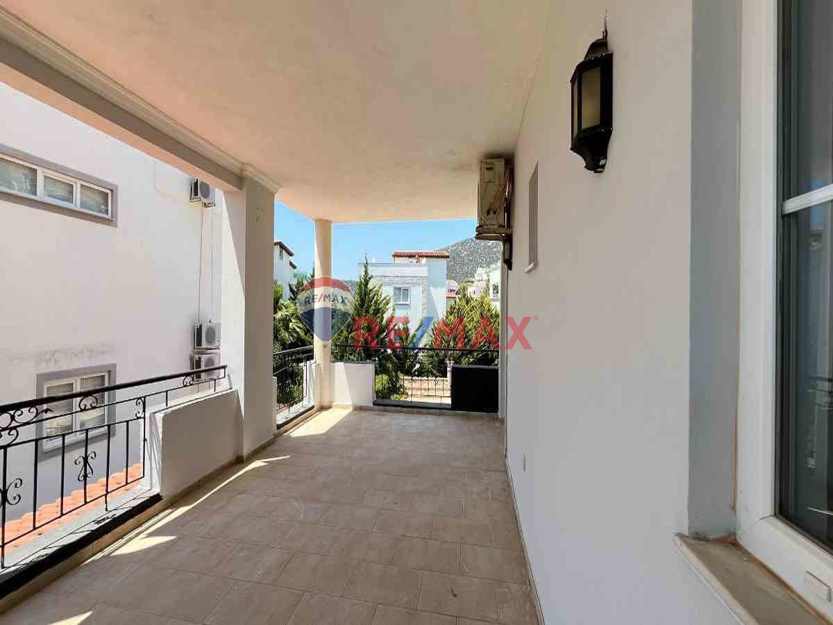 KALKAN KALAMAR MEVKİİNDE KİRALIK 2+1 EŞYALI DUBLEKS DAİRE - Görsel 2