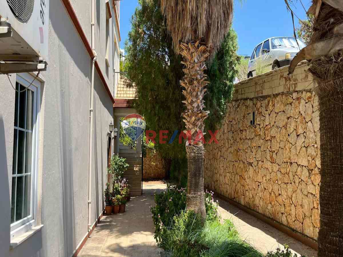 KALKAN KALAMAR MEVKİİNDE KİRALIK 2+1 EŞYALI DUBLEKS DAİRE