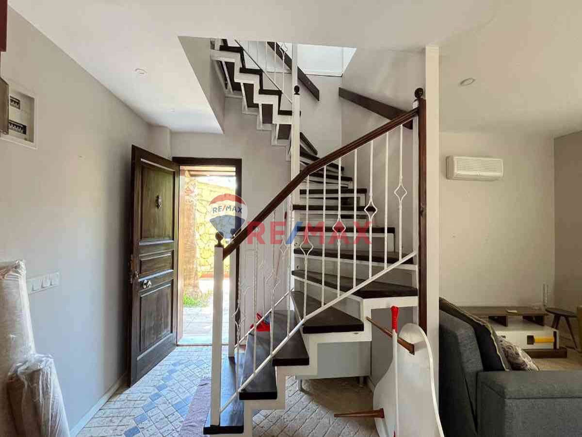 KALKAN KALAMAR MEVKİİNDE KİRALIK 2+1 EŞYALI DUBLEKS DAİRE - Görsel 3
