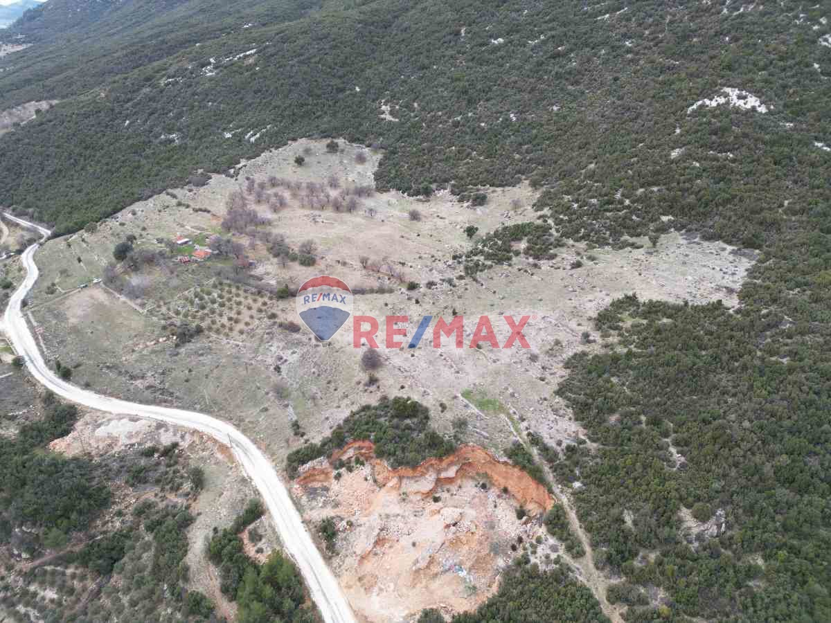 RE/MAX PUPA KAŞ HACIOĞLAN'DA 5.738 M2 SATILIK TARLA - Küçük Görsel 3