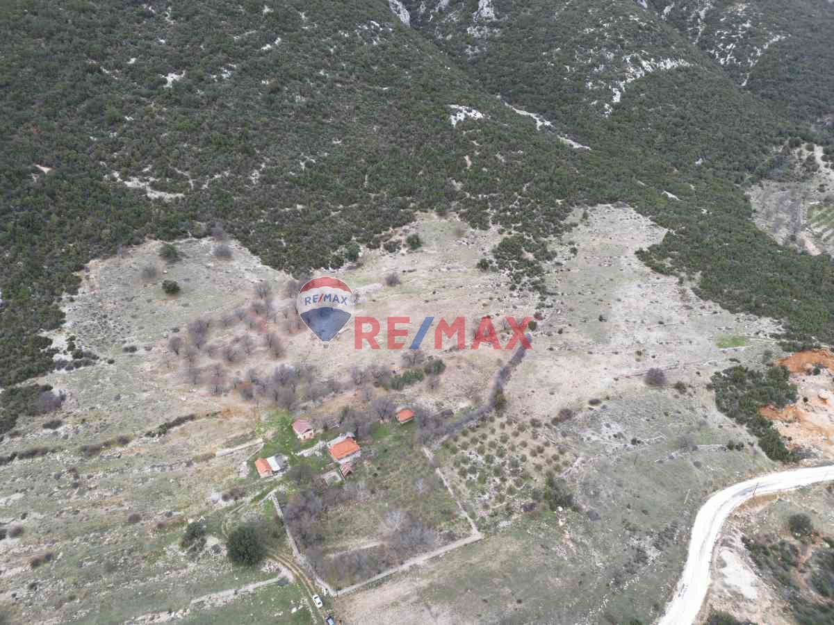 RE/MAX PUPA KAŞ HACIOĞLAN'DA 5.738 M2 SATILIK TARLA - Küçük Görsel 4